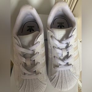 Iridescent girl adidas’s size 9